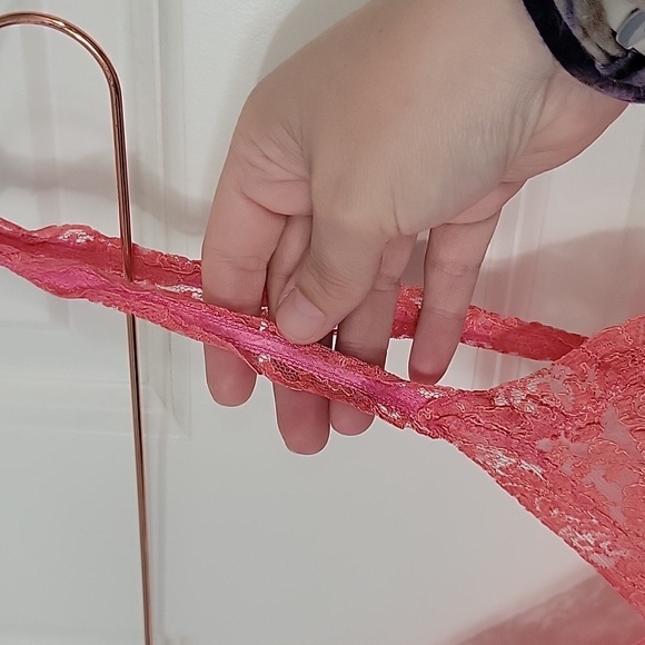 Vintage Hand Dyed Slip in Coral Zazz - Picture 4 of 16